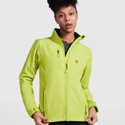 Chaqueta Polar Mujer con Bolsillos modelo femenina