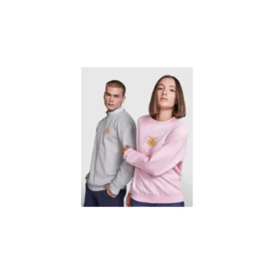 Modelos femenino y masculino vistiendo Sudaderas Unisex Clásica Tierra de Tartessos